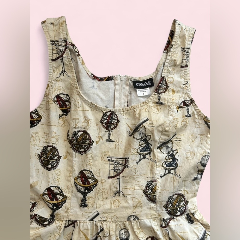 Retrolicious Astronomy Print Dress Small A-Line Pockets - Picture 2 of 6